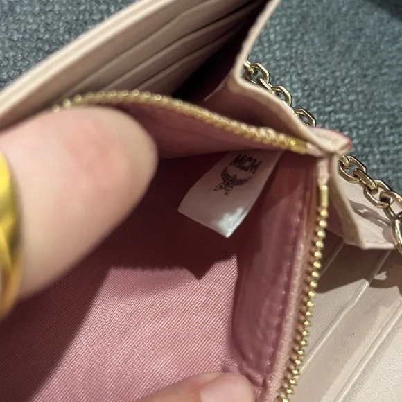 **SOLD**MCM PINK FLAP WALLET WITH CROSSBODY CHAIN - Picture 6 of 10